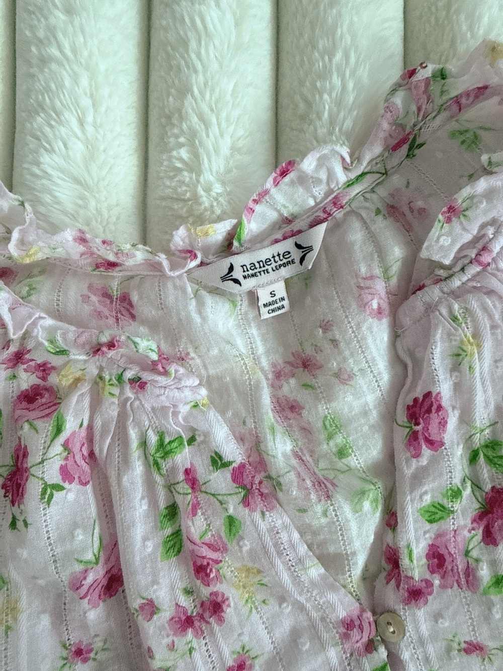 Nanette Lepore Floral Pink Button-Front Puff Sleeve Blouse - Picture 2 of 3